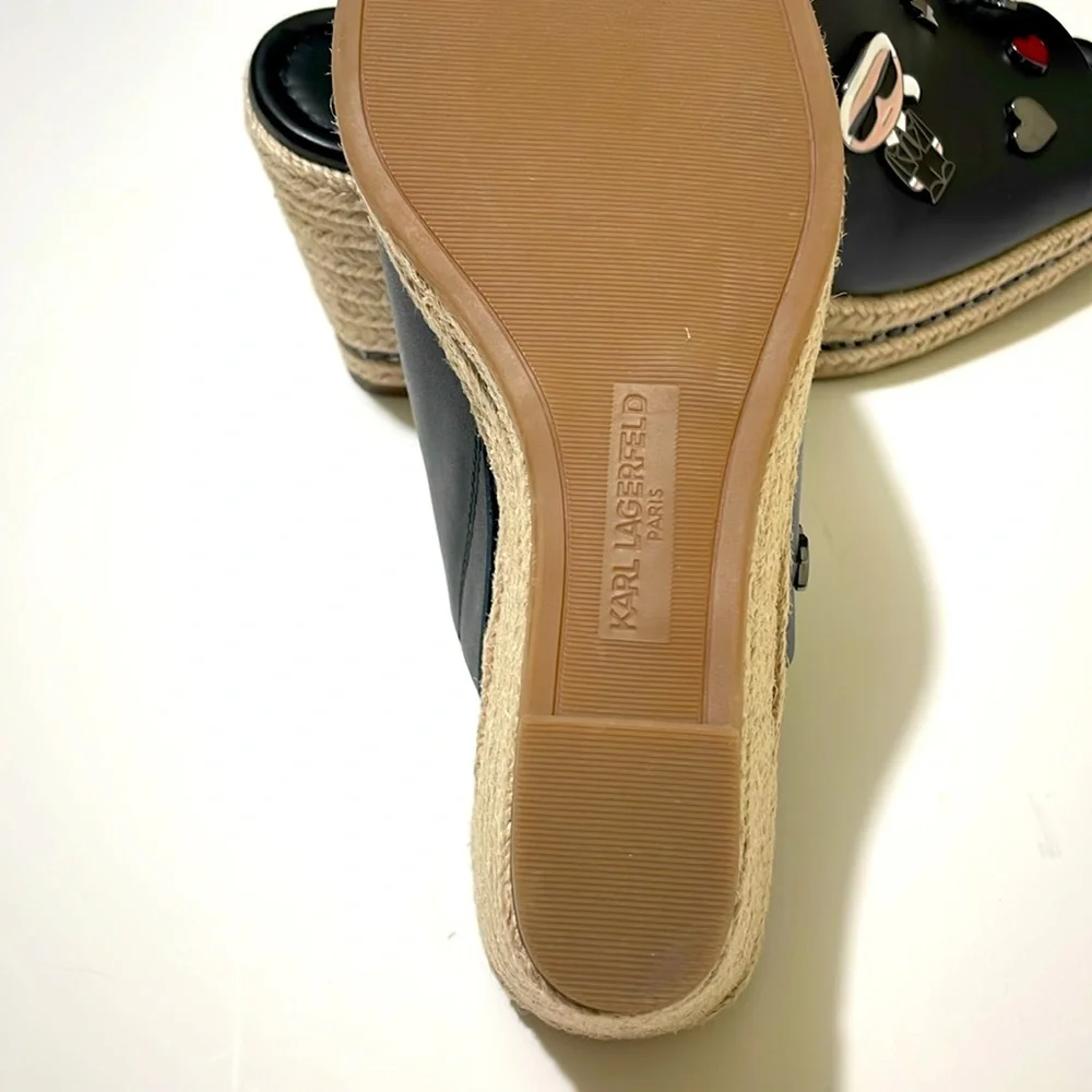 NIB KARL LAGERFELD Paris Black Leather Wedge Size 9.5 M